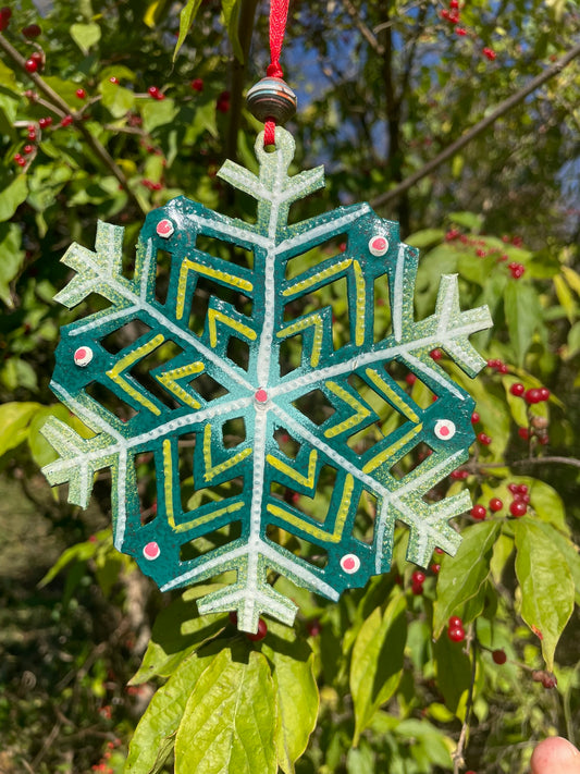 5ΒΌ" Green Snowflake